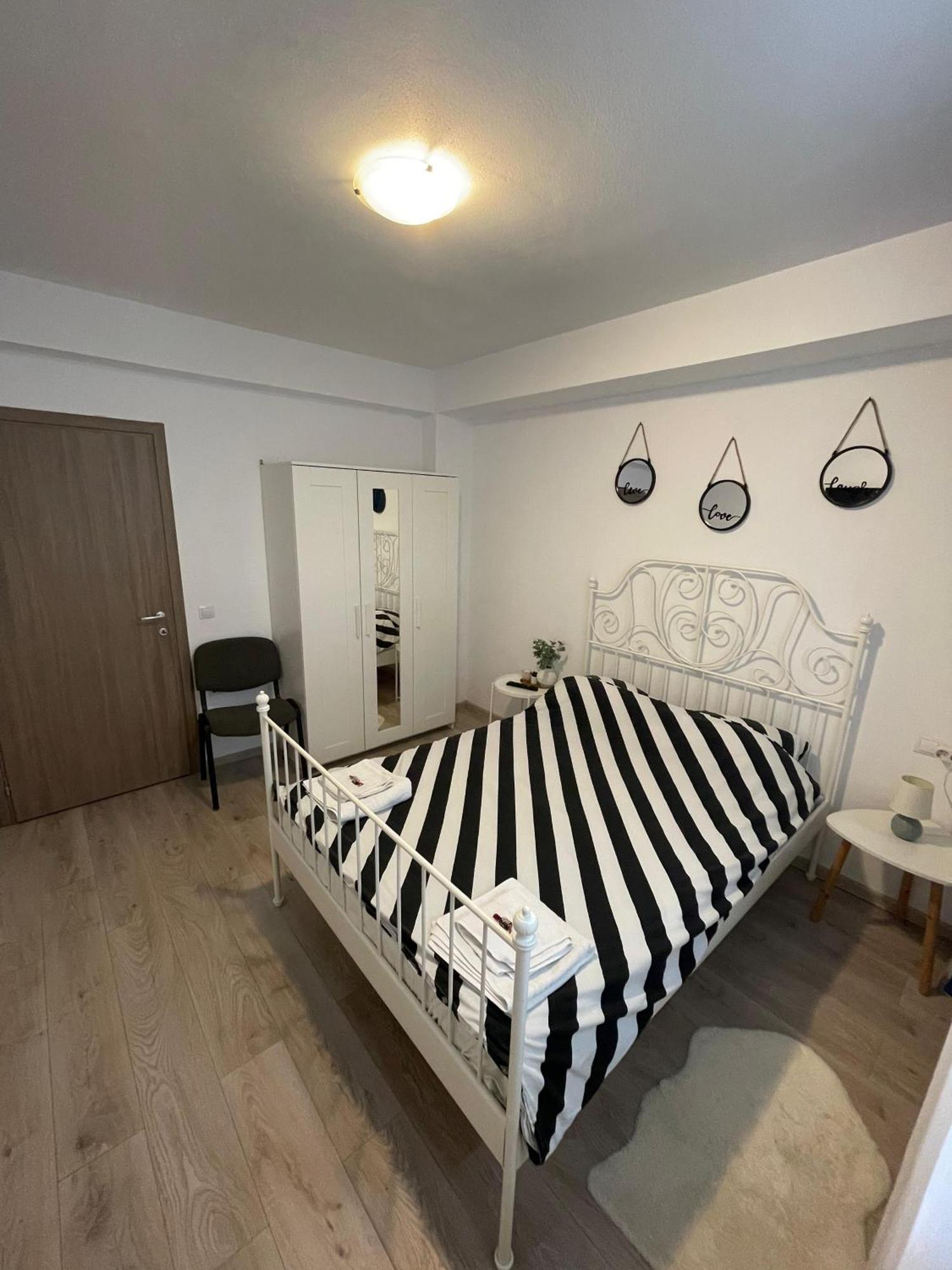 Roxi'S Apartment سيبيو المظهر الخارجي الصورة